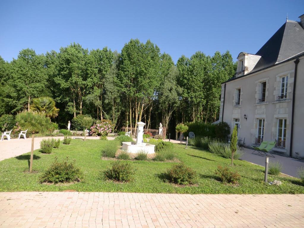 Chateau Sainte Marie Hotel Dompierre-sur-Charente Kültér fotó
